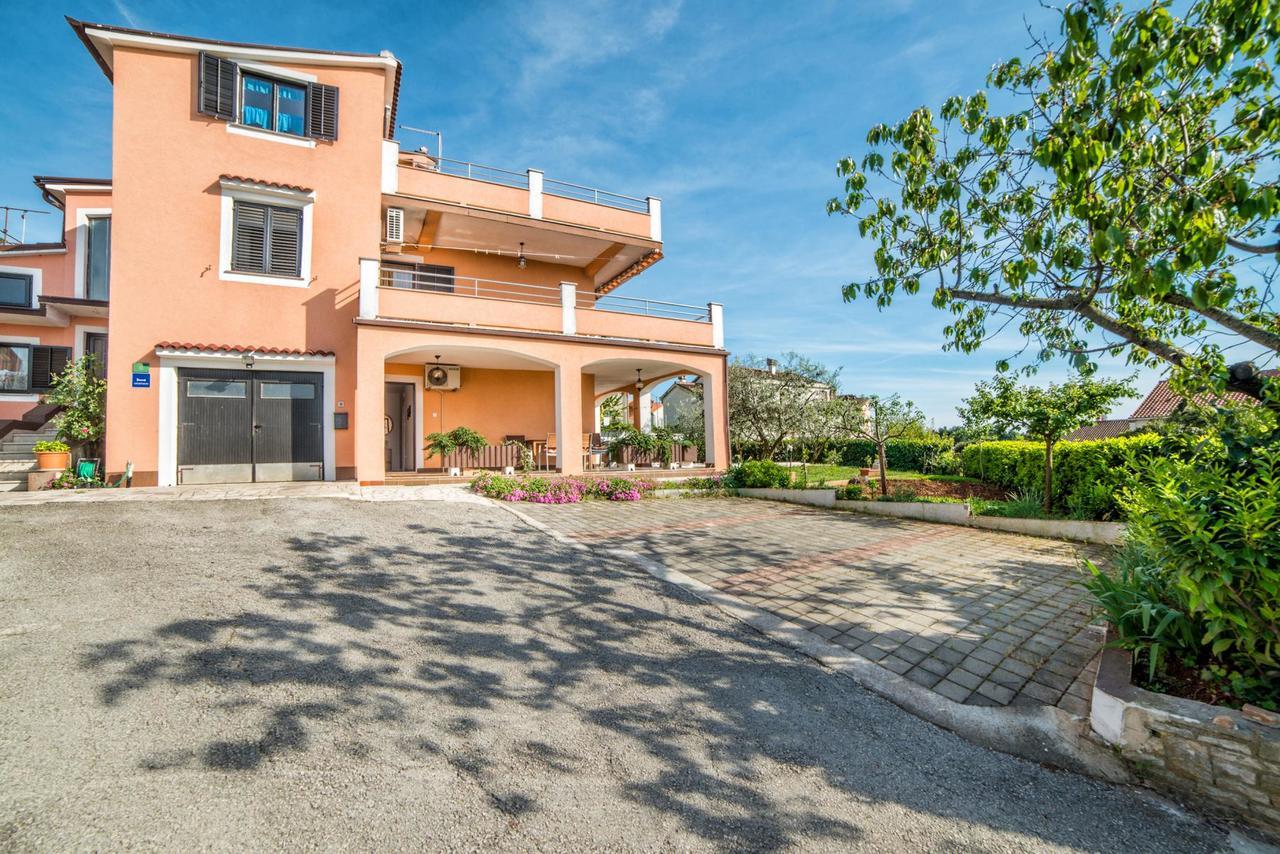 Apartments Marija 821 PUY Exterior foto